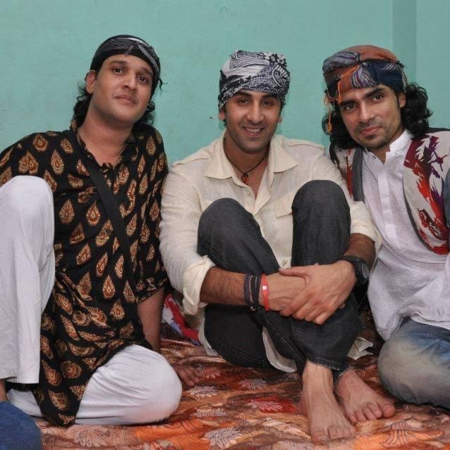 Nizami Bandhu with Ranbir Kapoor during Rockstar — Kun Faya Kun